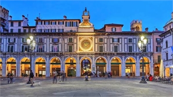 Facella Laura